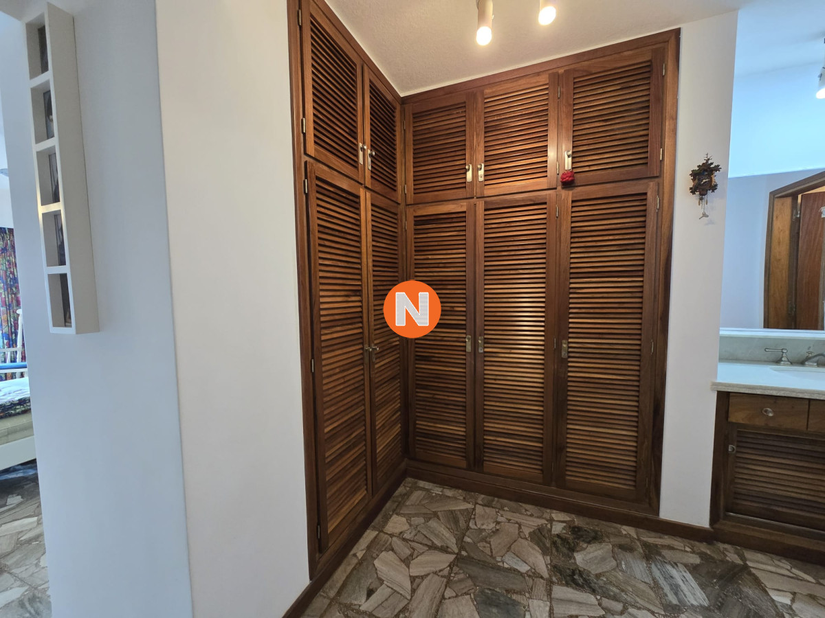 Apartamento Ref.223043 - apartamento en venta en playa mansa