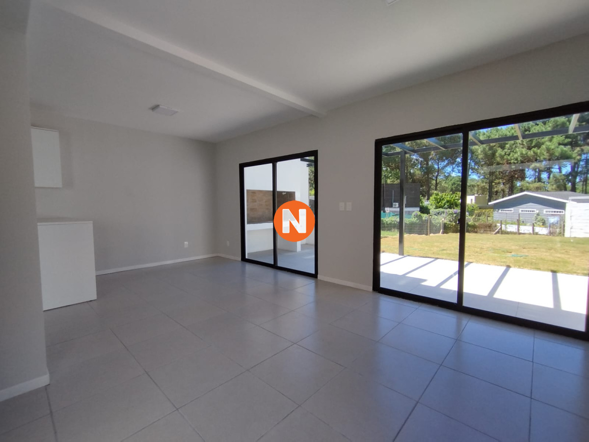 Casa Ref.223911 - Oportunidad en construccion, casa de 3 dormitorios en Parque Burnett