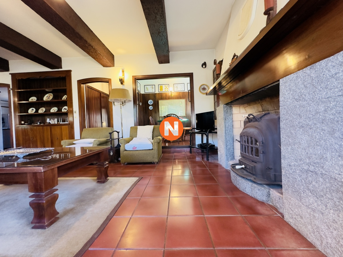 Casa Ref.223159 - Casa en venta yalquiler en playa mansa de 4 dormitorios en venta en Punta del Este