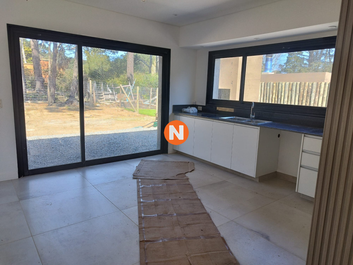Casa Ref.223255 - Casa en Punta del Este, Pinares
