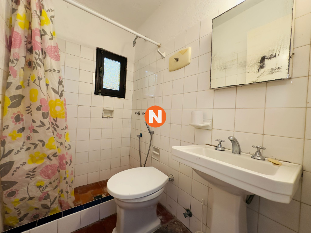 Casa Ref.226064 - Casa en VENTA, 50 metros de la playa brava, 4 dormitorios.