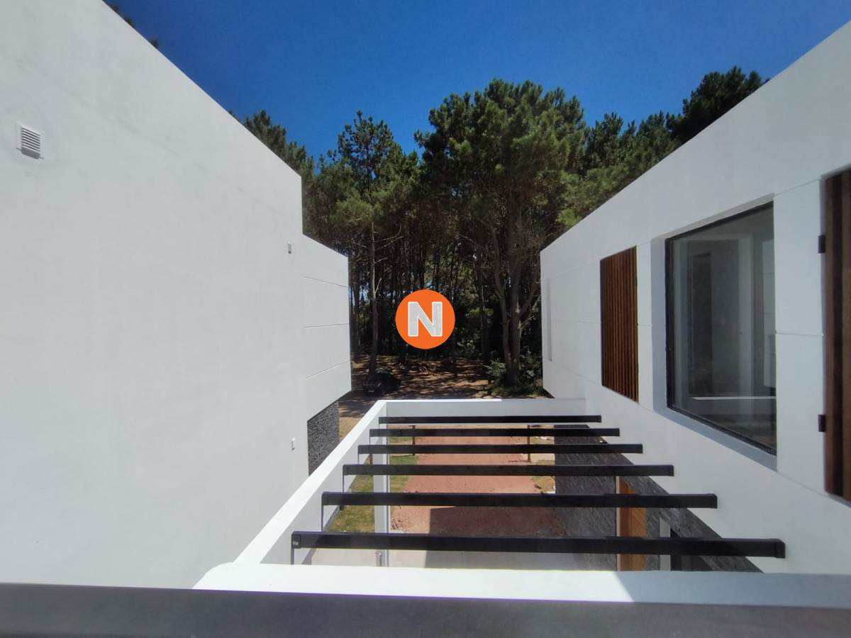 Casa Ref.223911 - Oportunidad en construccion, casa de 3 dormitorios en Parque Burnett