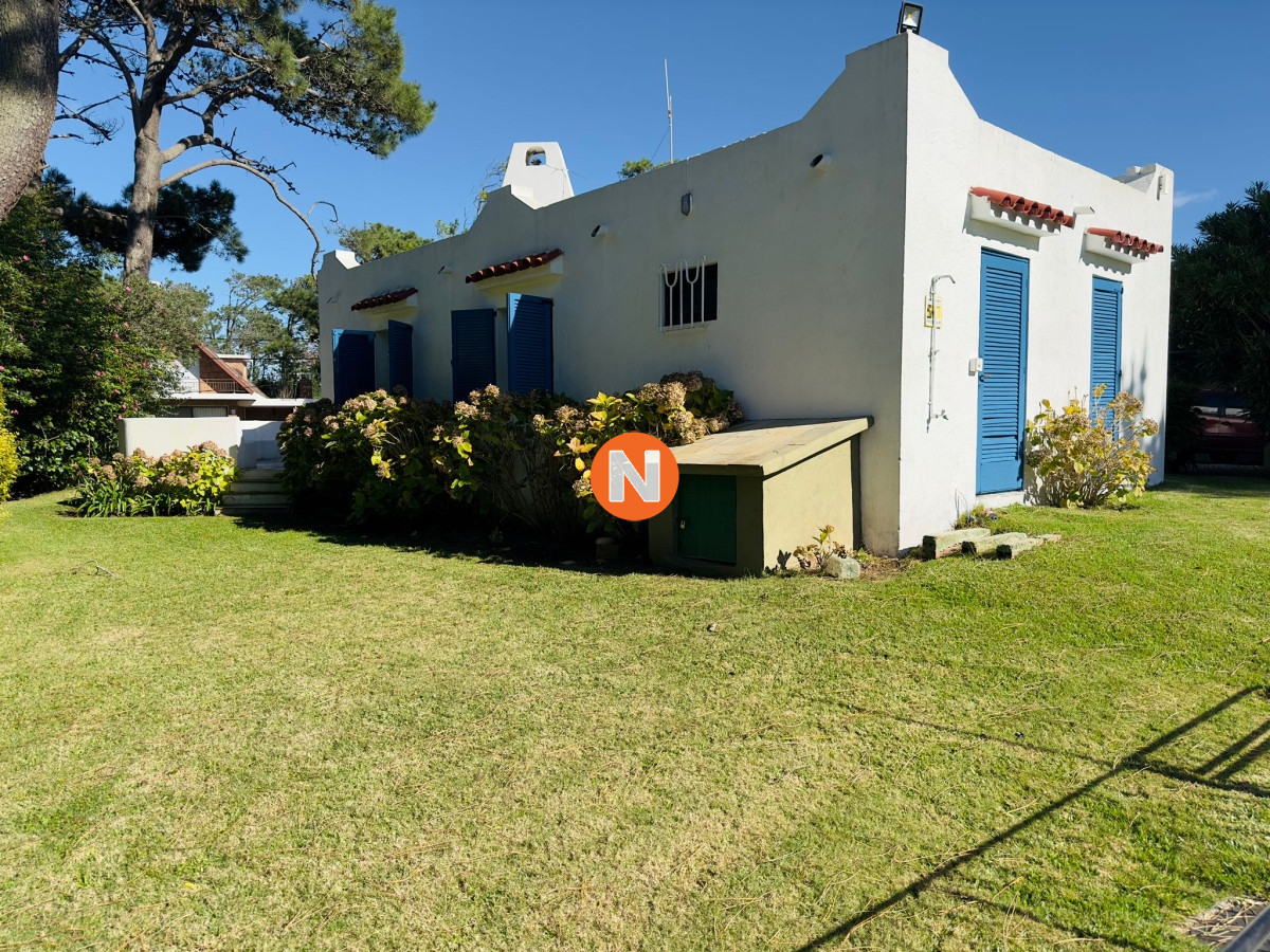 Casa Ref.226064 - Casa en VENTA, 50 metros de la playa brava, 4 dormitorios.