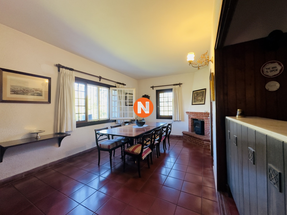 Casa Ref.223159 - Casa en venta yalquiler en playa mansa de 4 dormitorios en venta en Punta del Este