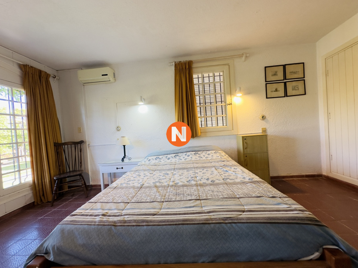 Casa Ref.223159 - Casa en venta yalquiler en playa mansa de 4 dormitorios en venta en Punta del Este