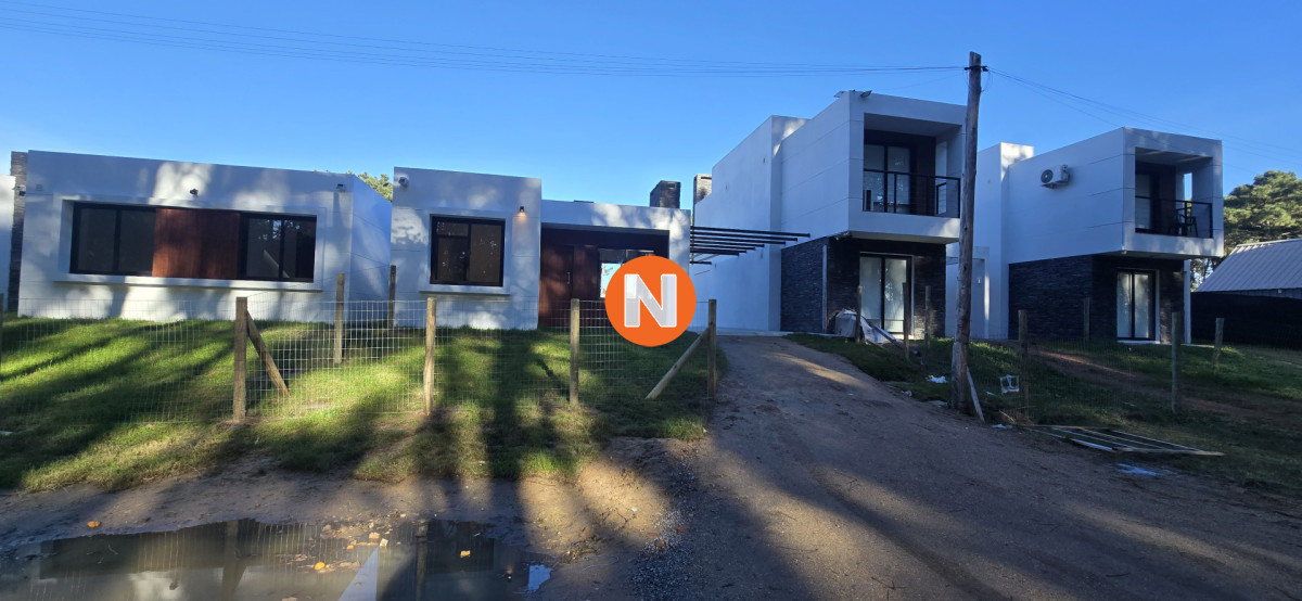 Casa Ref.223911 - Oportunidad en construccion, casa de 3 dormitorios en Parque Burnett