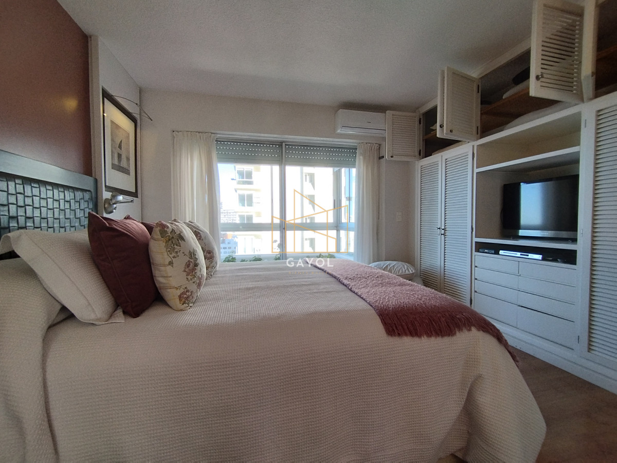 Apartamento ID.945 - apartamento en venta  sobre playa mansa