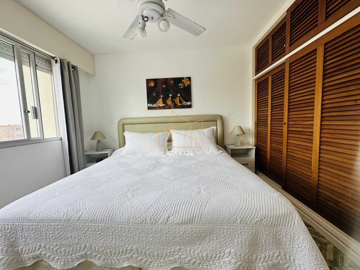 Apartamento ID.1112 - Apartamento en VENTA, 1 dormitorio, Península, Punta del Este.