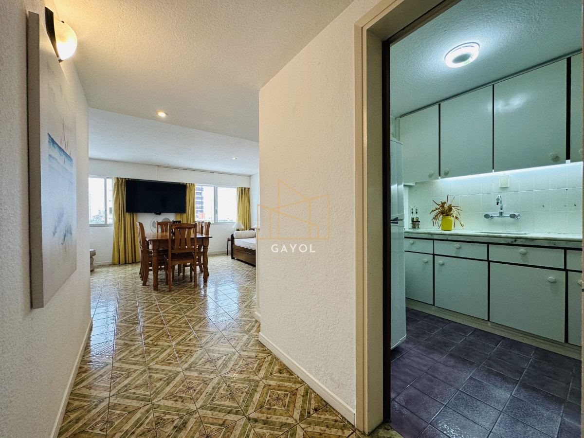 Apartamento ID.1112 - Apartamento en VENTA, 1 dormitorio, Península, Punta del Este.