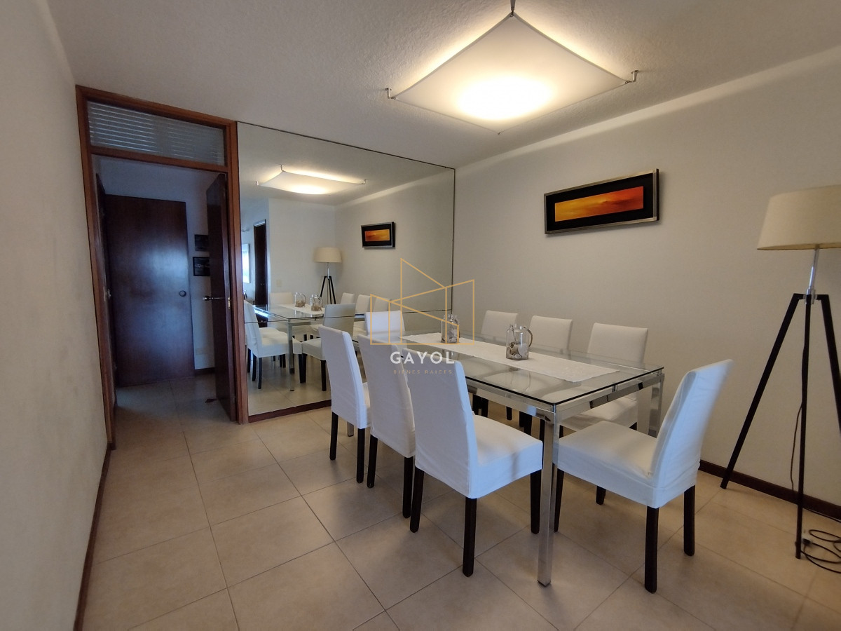 Apartamento ID.942 - Apartamento en venta frente a playa mansa