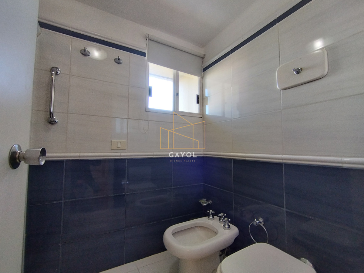 Apartamento ID.945 - apartamento en venta  sobre playa mansa