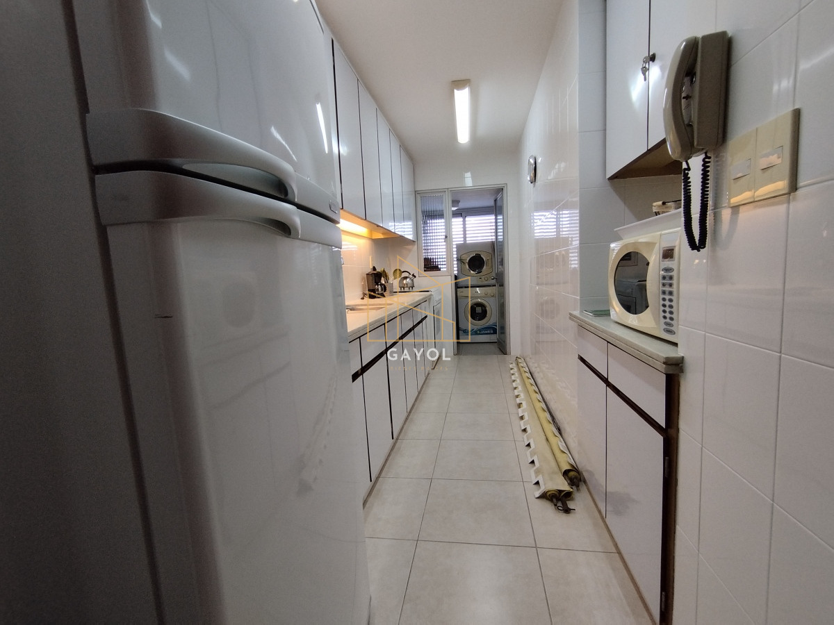 Apartamento ID.942 - Apartamento en venta frente a playa mansa