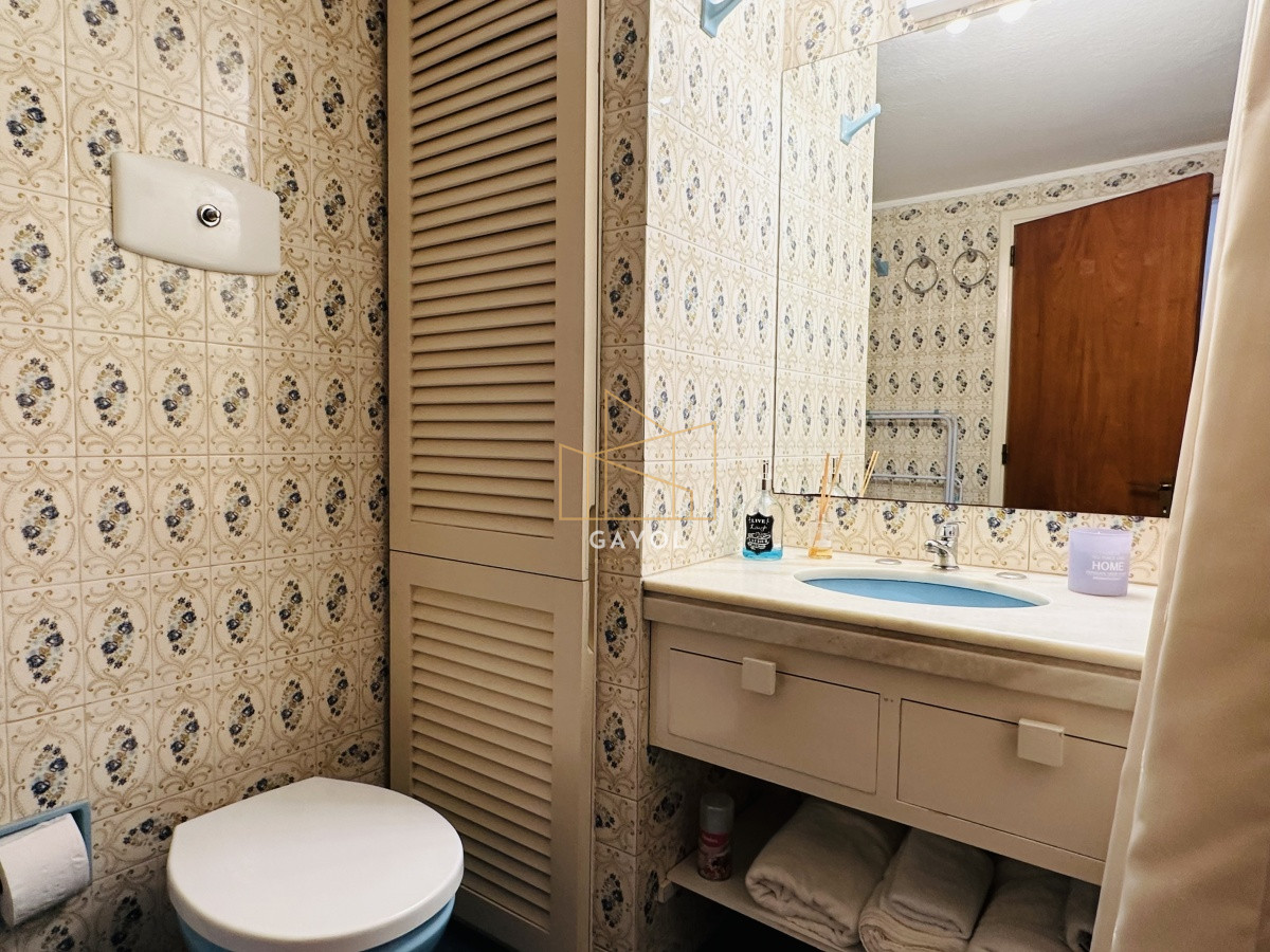 Apartamento ID.1112 - Apartamento en VENTA, 1 dormitorio, Península, Punta del Este.