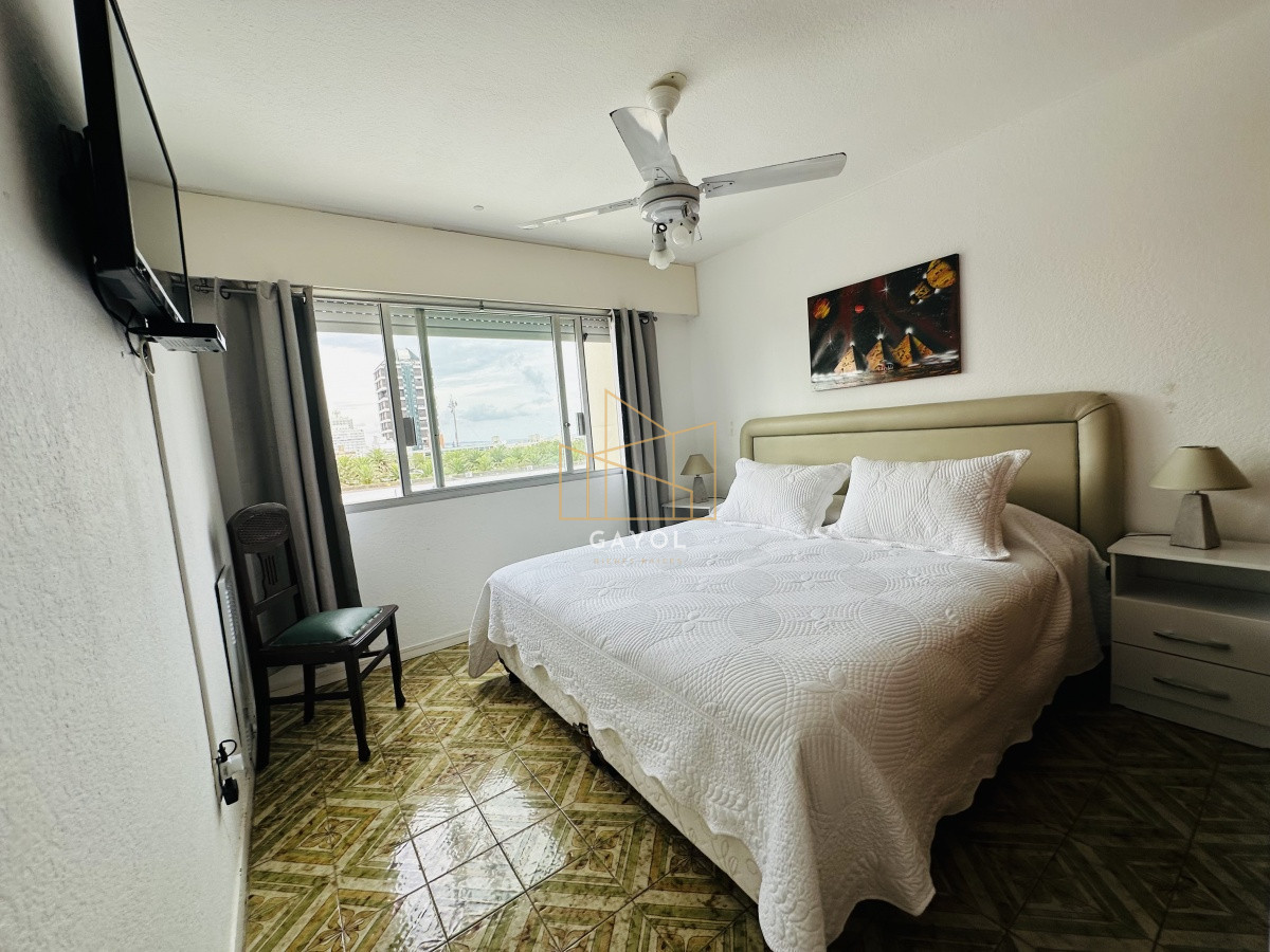 Apartamento ID.1112 - Apartamento en VENTA, 1 dormitorio, Península, Punta del Este.