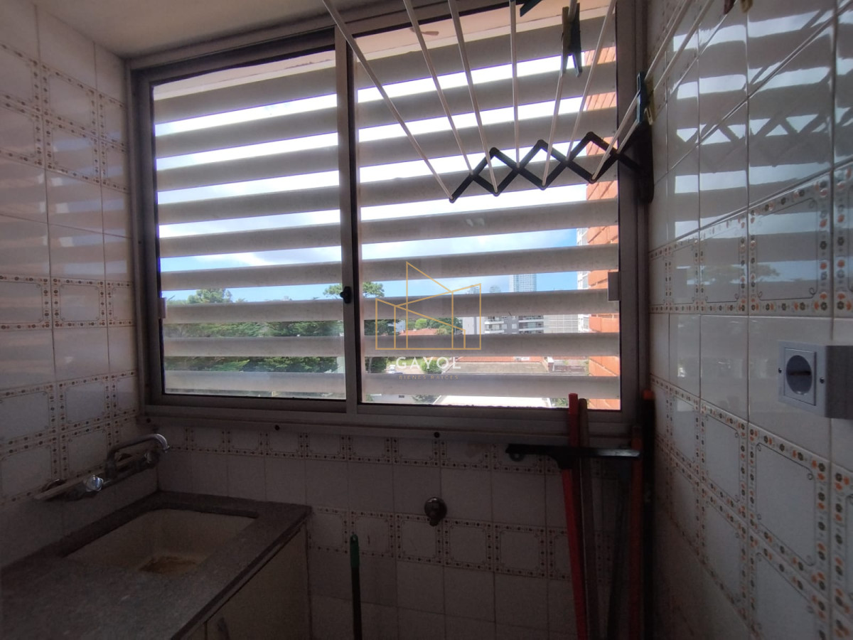 Apartamento ID.1111 - Apartamento de 1 dormitorio y medio en venta en primera linea playa Mansa