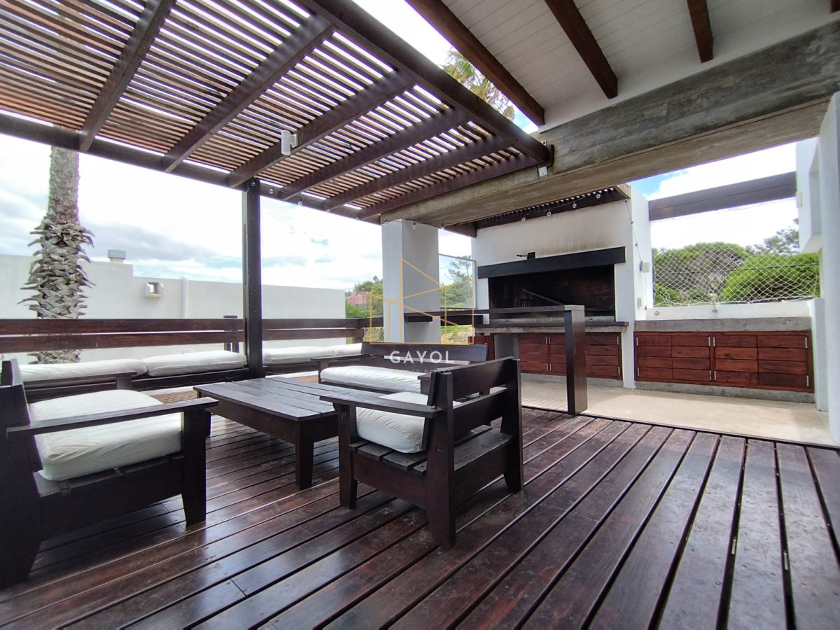 Casa ID.373 - Casa en Venta, Manantiales, Maldonado.