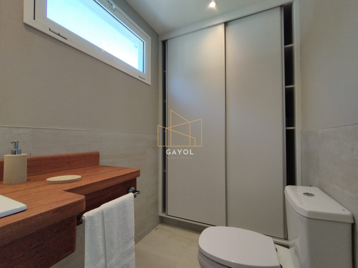 Casa ID.372 - Venta de Casa en la barra- Maldonado