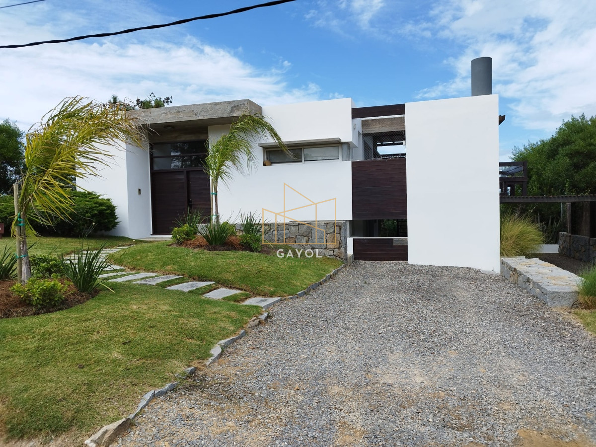Casa ID.373 - Casa en Venta, Manantiales, Maldonado.