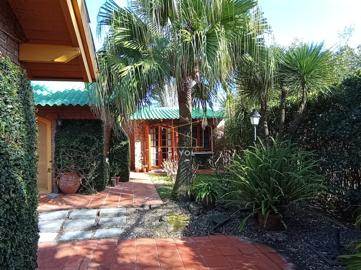 Casa ID.754 - Casa en venta Impecable estado