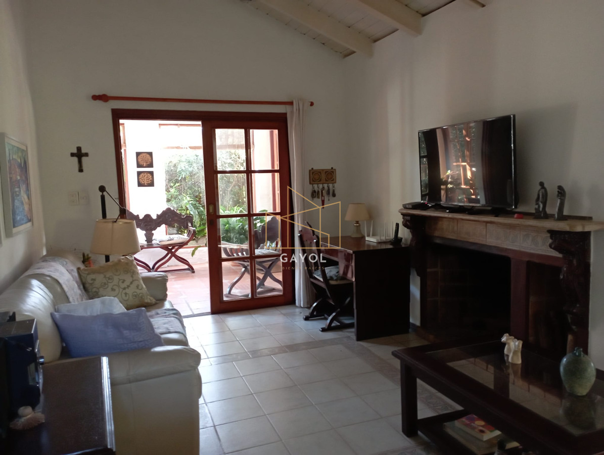 Casa ID.754 - Casa en venta Impecable estado