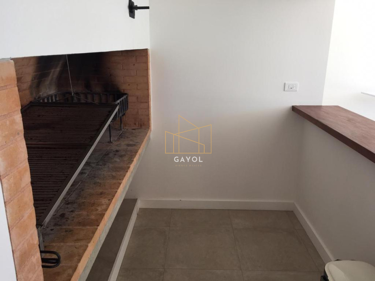 Apartamento ID.945 - apartamento en venta  sobre playa mansa