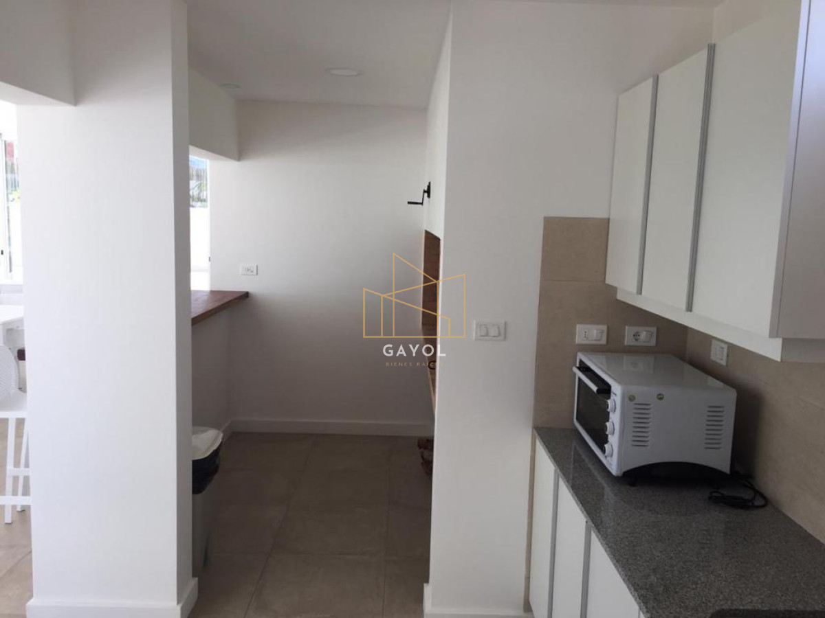 Apartamento ID.945 - apartamento en venta  sobre playa mansa