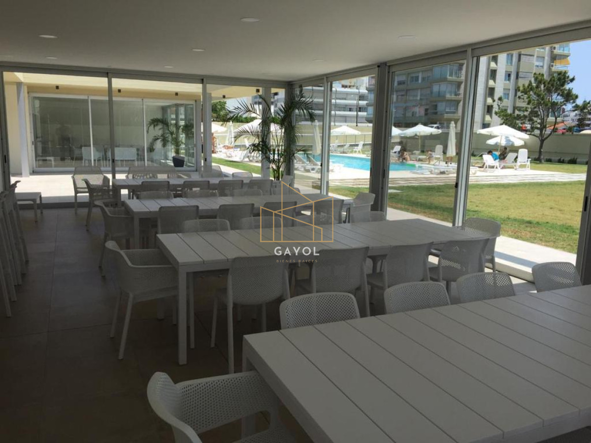 Apartamento ID.945 - apartamento en venta  sobre playa mansa