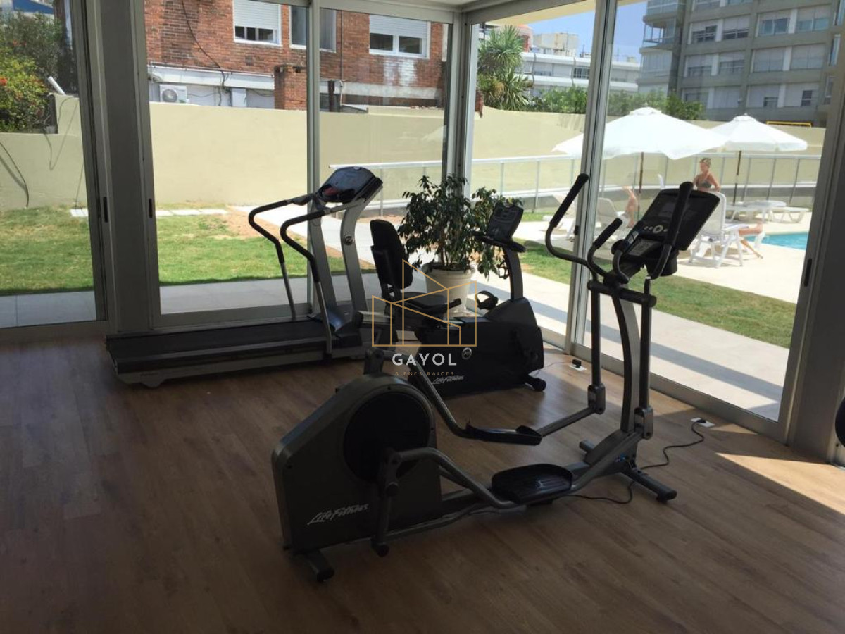 Apartamento ID.945 - apartamento en venta  sobre playa mansa
