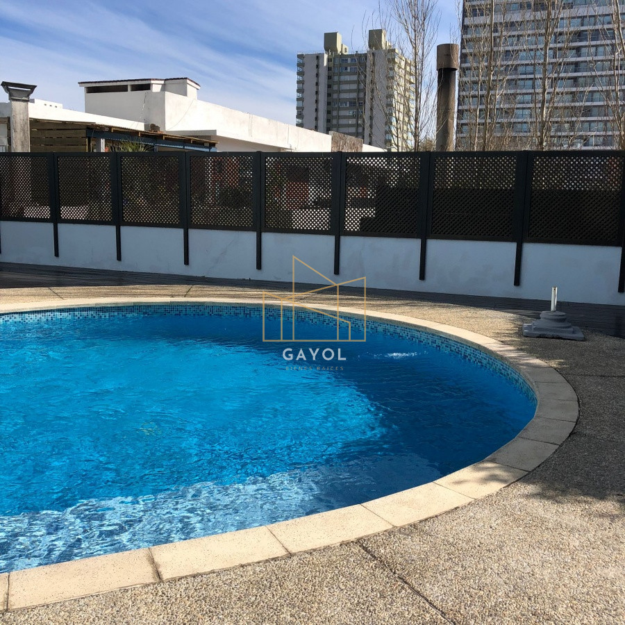 Apartamento ID.1105 -  Apartamento en Venta en Playa mansa Punta del Este