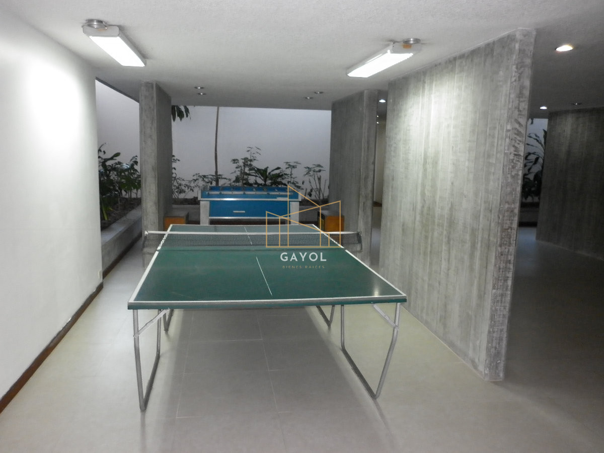 Apartamento ID.1439 - Apartamento de 3 dormitorios en venta sobre playa mansa