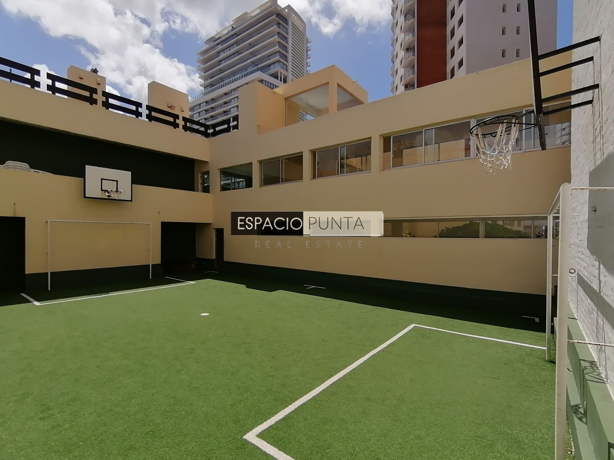 Apartamento ID.4753 - Apartamento en VENTA y alquiler, 3 dormitorios, 2 baños, reciclado.