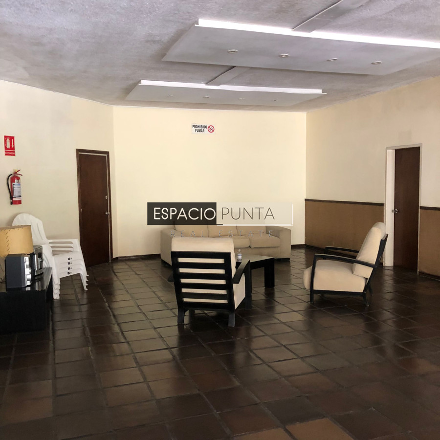 Apartamento ID.1628 - Alquiler de Temporada en Punta del este.