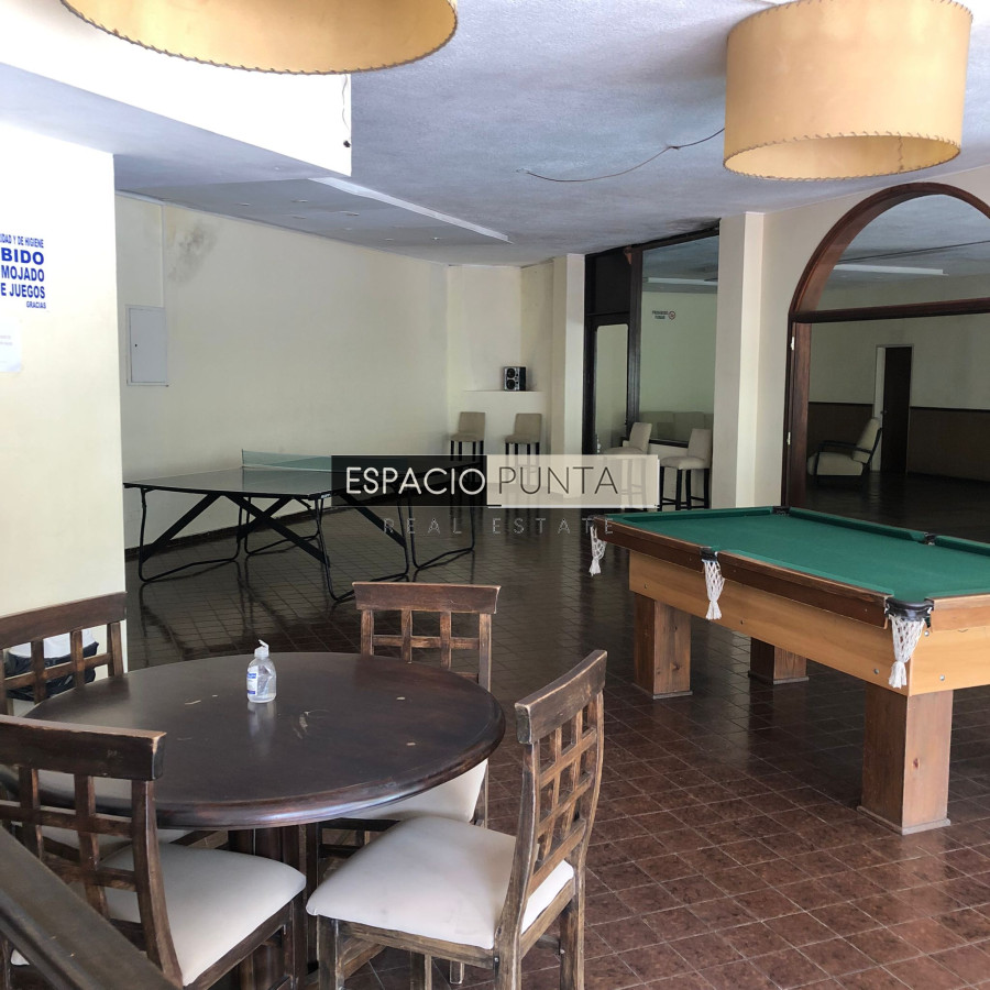 Apartamento ID.1628 - Alquiler de Temporada en Punta del este.