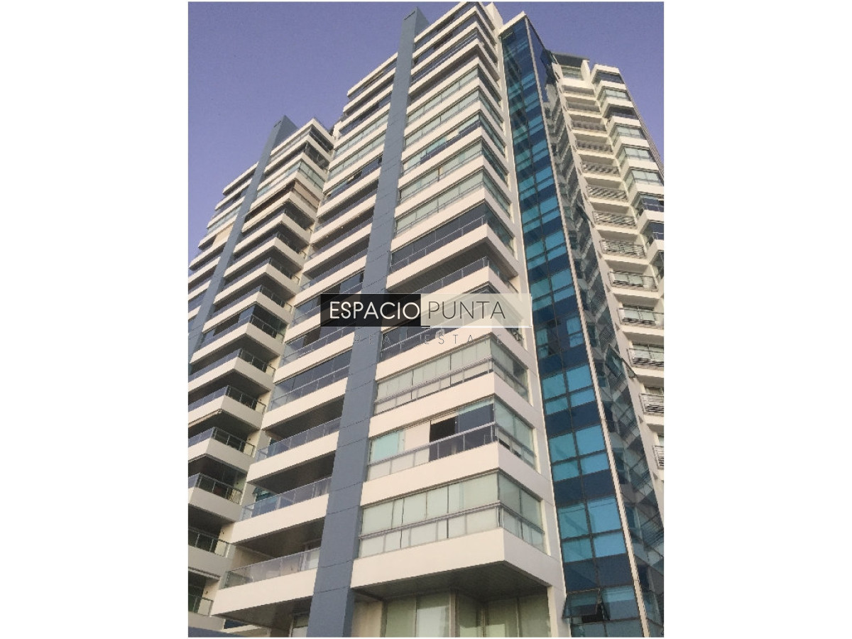 Apartamento ID.3831 - Apartamento en venta de dos dormitorios, Punta del Este.