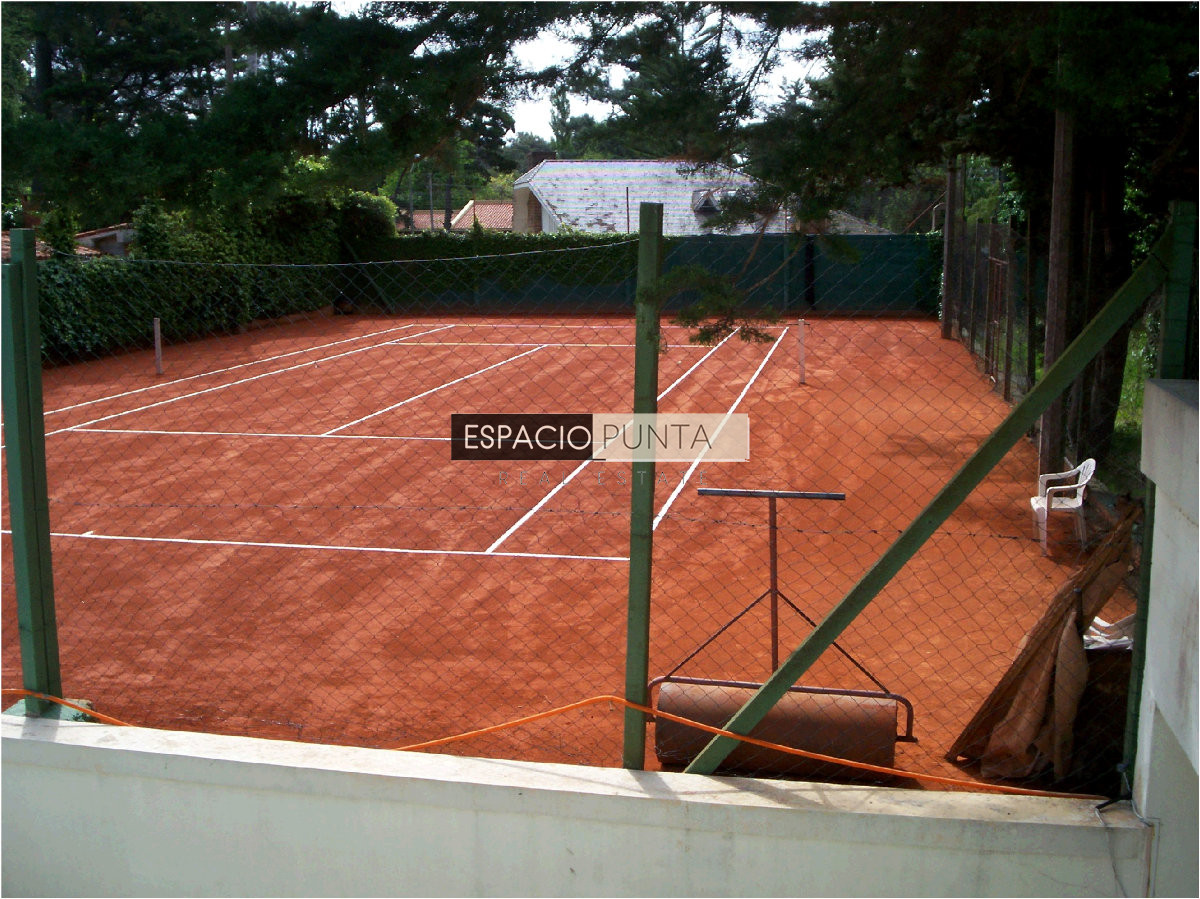 Apartamento ID.1628 - Alquiler de Temporada en Punta del este.