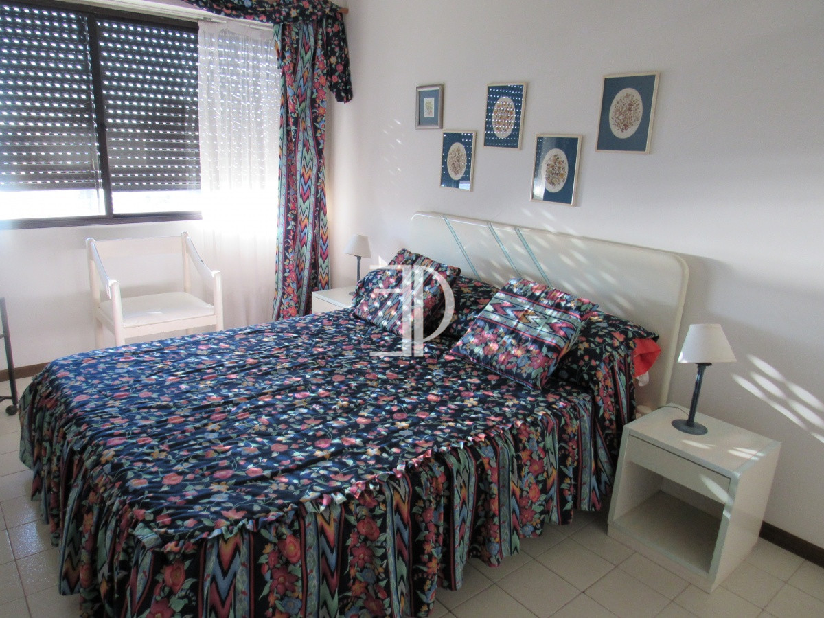 Apartamento ID.439 - Apartamento en venta de 3 dormitorios en Punta del Este