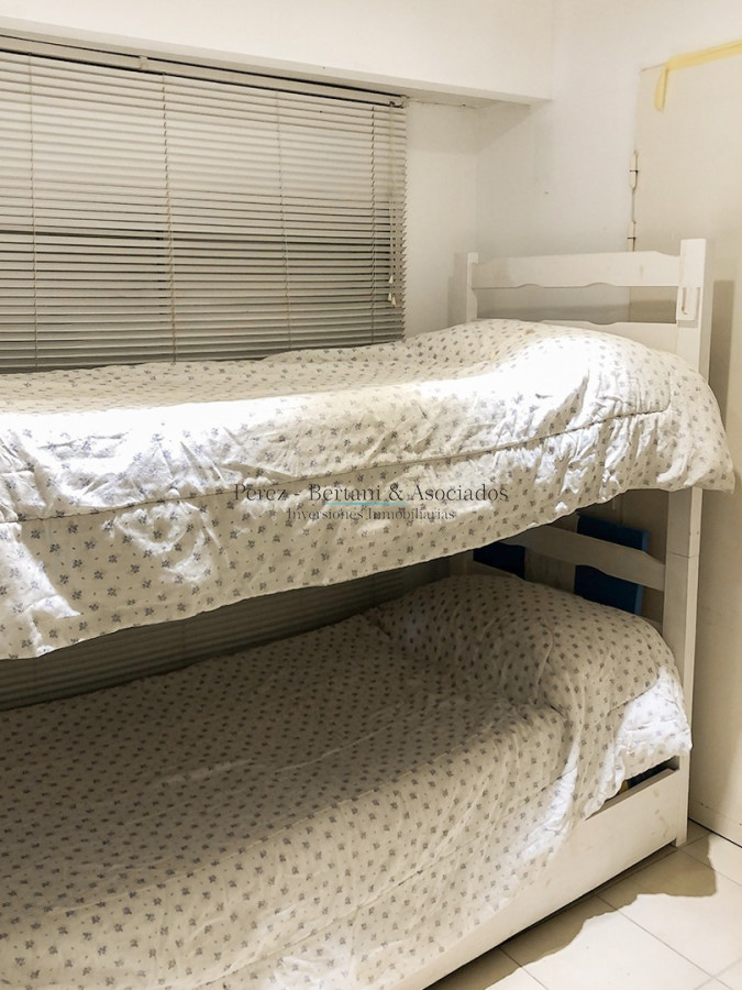 Apartamento ID.1022 - Apartamento En Venta Edificio Espigon Frente Al Puerto.