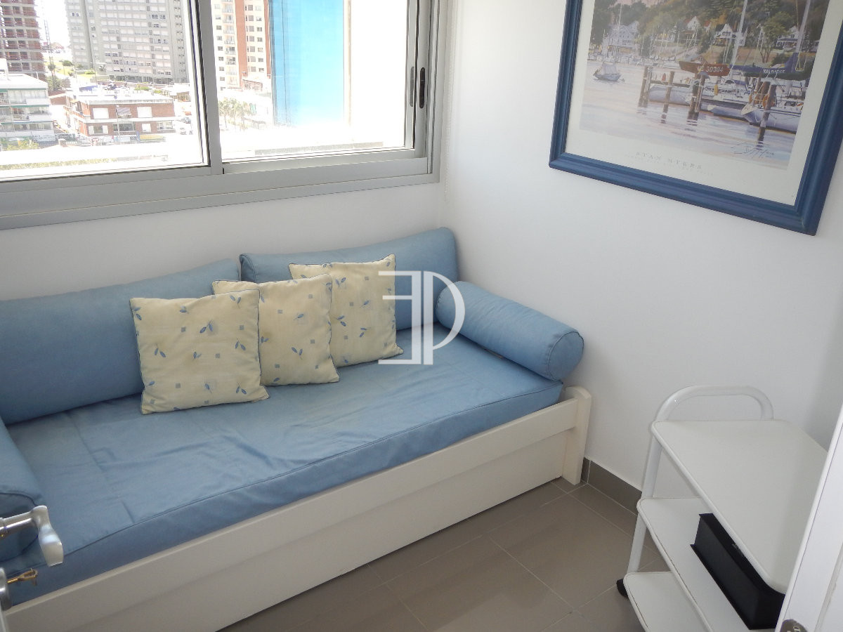 Apartamento ID.1020 - Apartamento en venta y alquiler de  3 dorm en Punta del Este