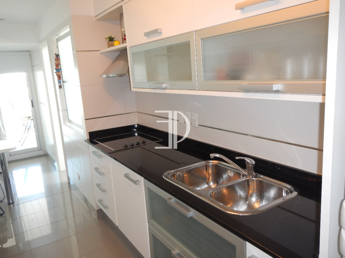Apartamento ID.1020 - Apartamento en venta y alquiler de  3 dorm en Punta del Este