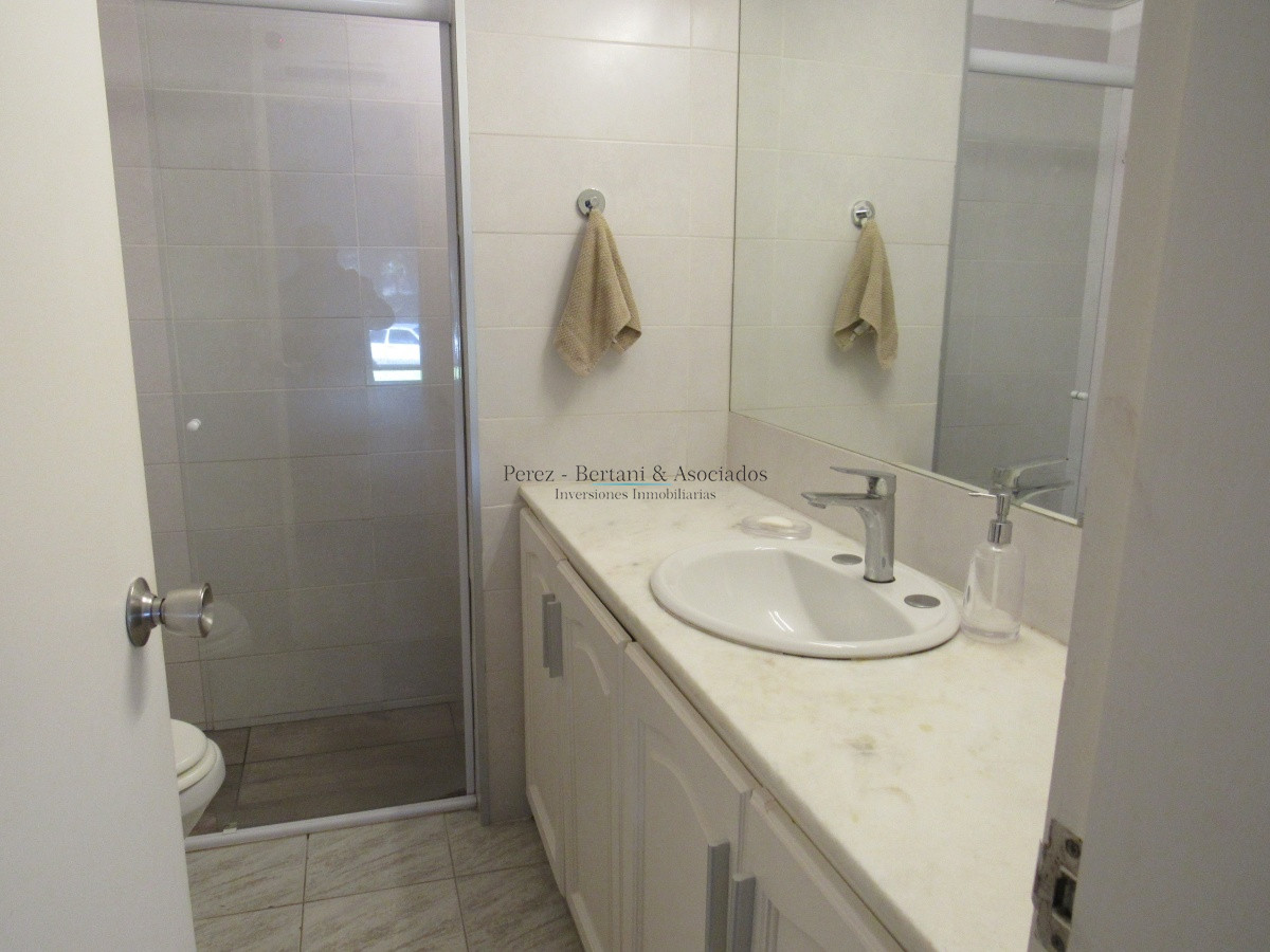 Apartamento ID.437 - Apartamento en venta y alquiler de 3 dormitorios en Punta del Este