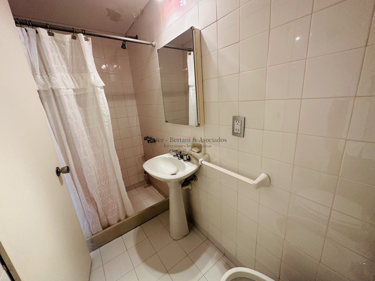 Apartamento ID.1019 - Apartamento de 3 dormitorios y dependencia de servicio en Punta del Este