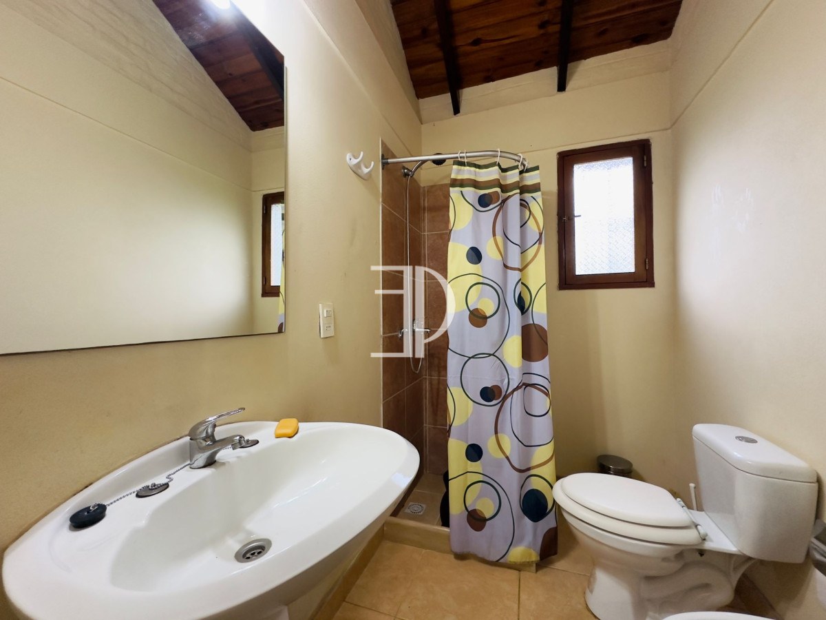Casa ID.302 - Casa en VENTA, 3 dormitorios, Punta del Este