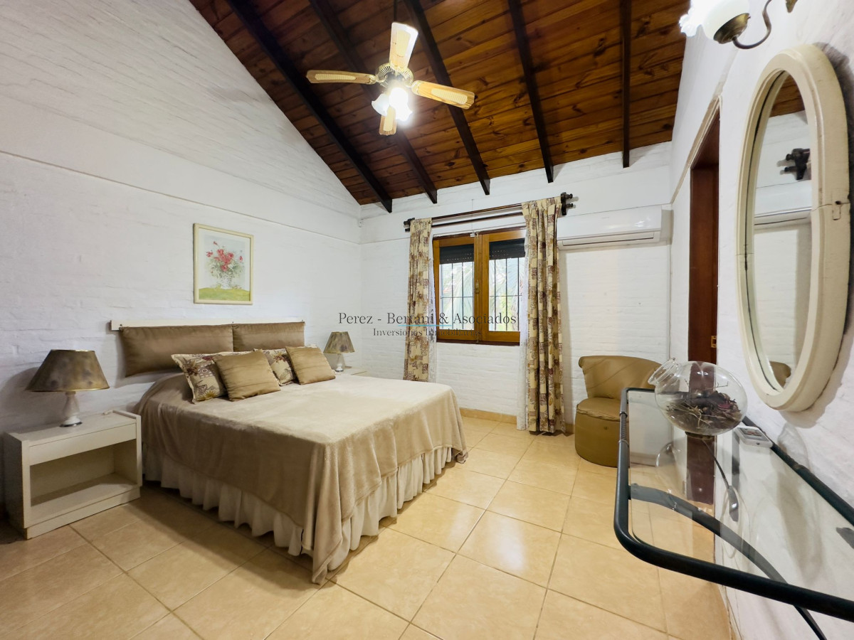 Casa ID.302 - Casa en VENTA, 3 dormitorios, Punta del Este