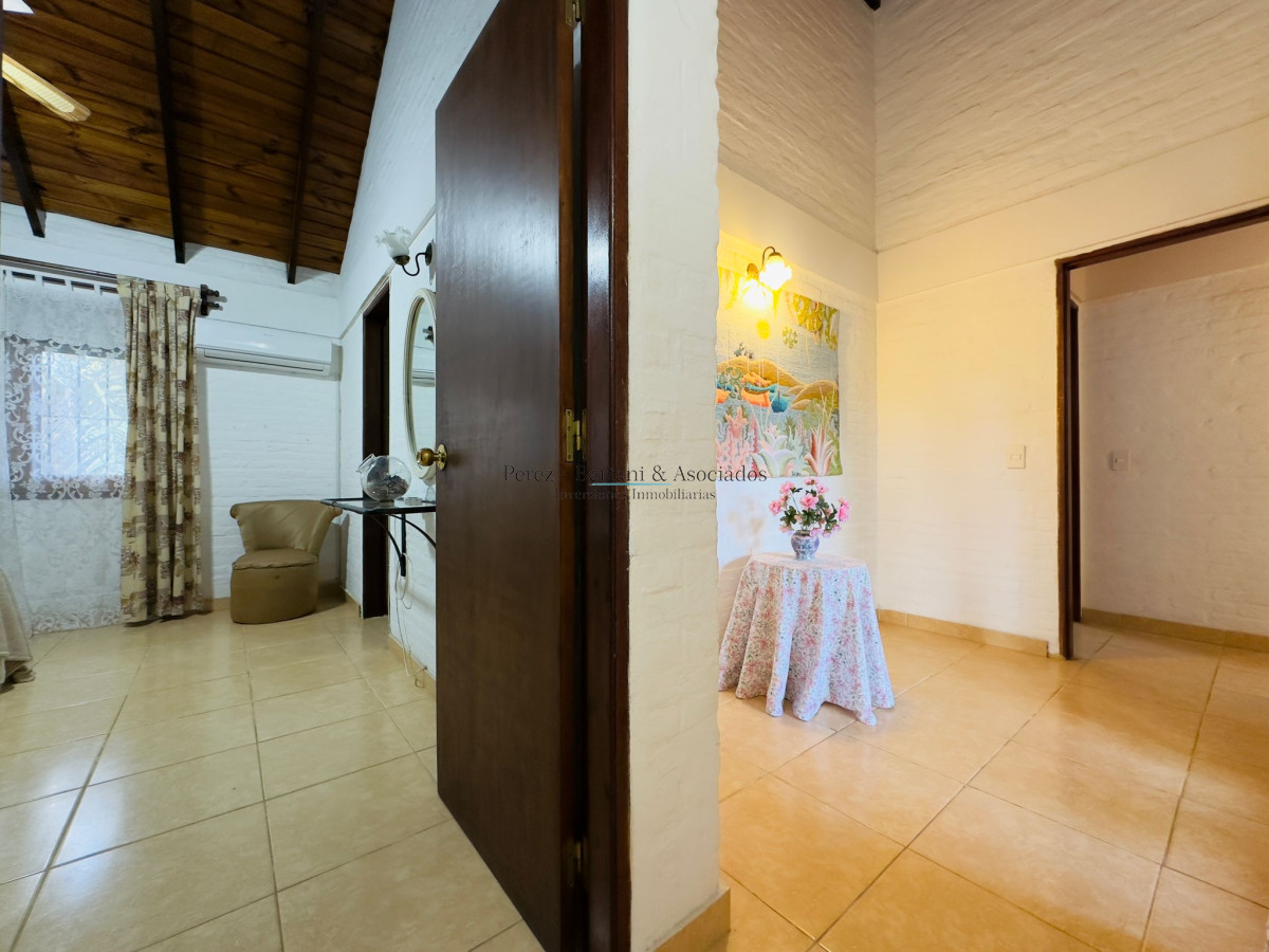Casa ID.302 - Casa en VENTA, 3 dormitorios, Punta del Este