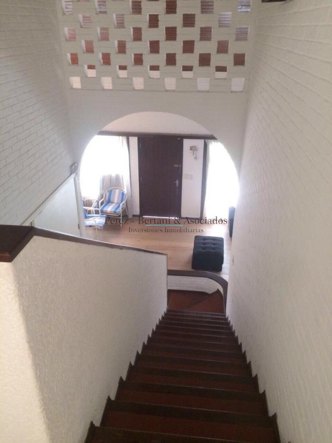 Casa ID.300 - Muy buena casa, en zona residencial