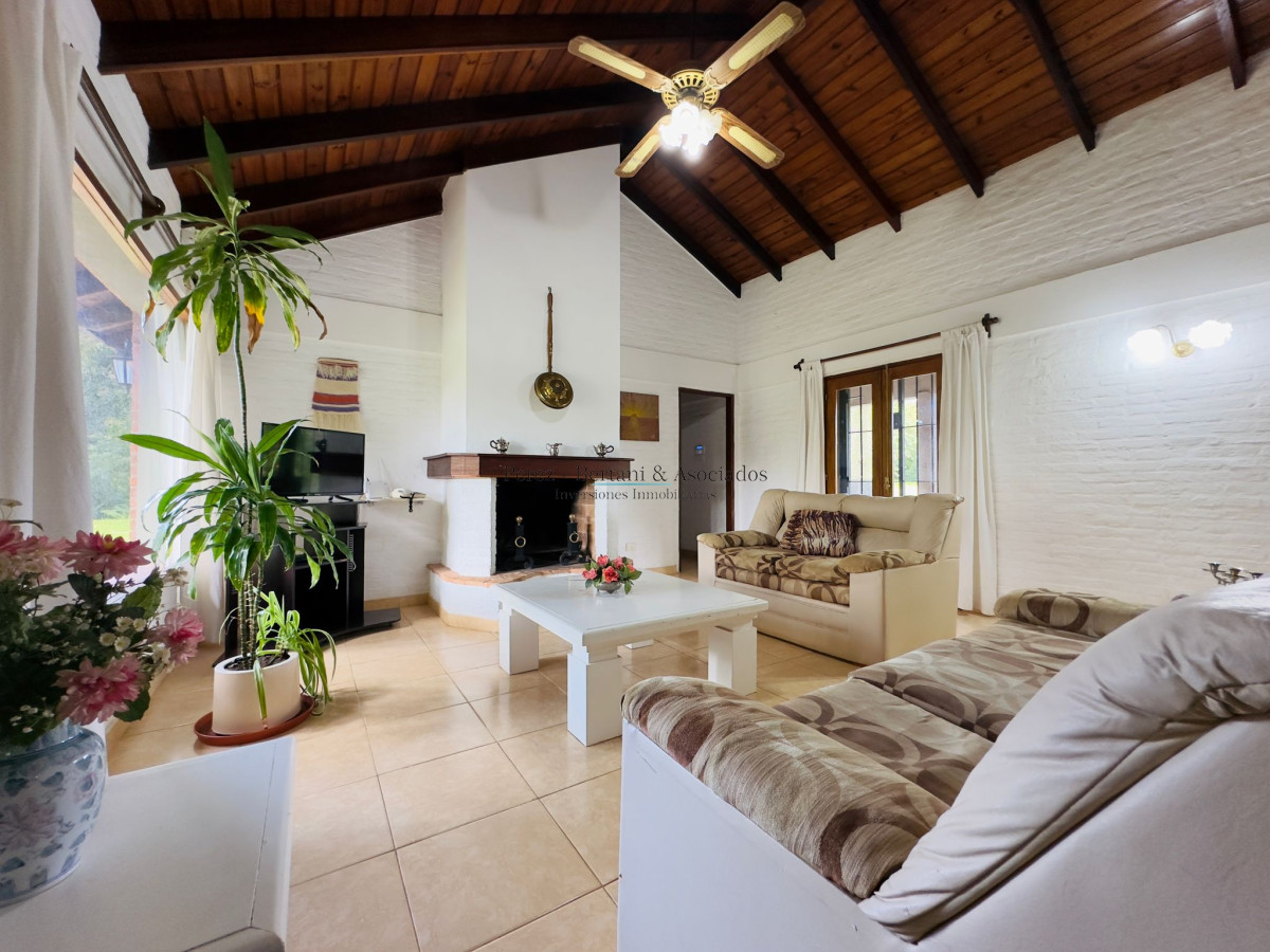 Casa ID.302 - Casa en VENTA, 3 dormitorios, Punta del Este