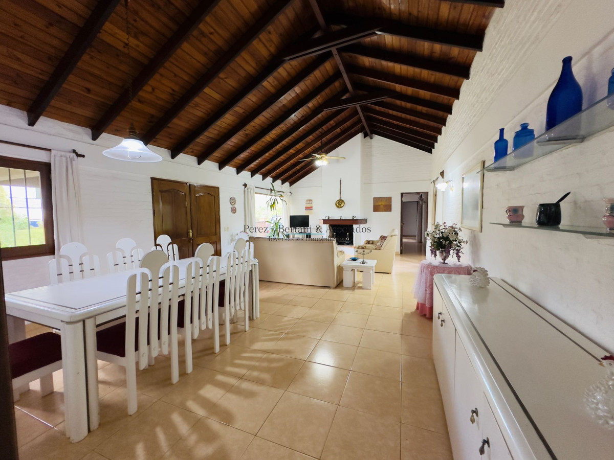 Casa ID.302 - Casa en VENTA, 3 dormitorios, Punta del Este
