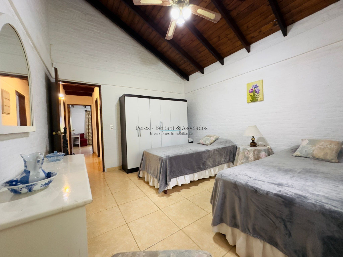 Casa ID.302 - Casa en VENTA, 3 dormitorios, Punta del Este