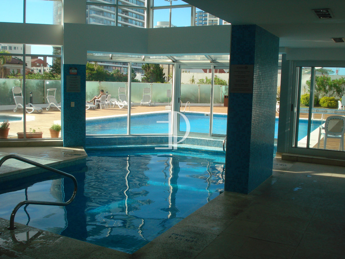 Apartamento ID.1020 - Apartamento en venta y alquiler de  3 dorm en Punta del Este