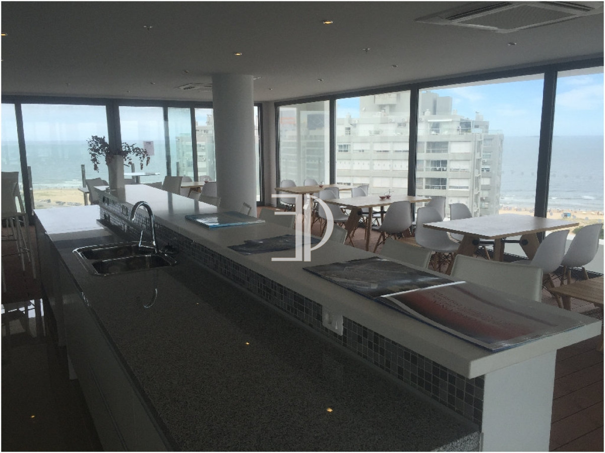 Apartamento ID.1595 - Apartamento de 2 dormitorios en Alquiler de temporada en Punta del Este